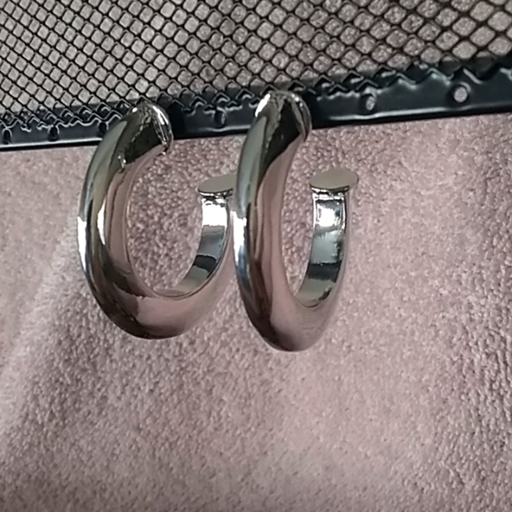 Nice Silver Hoops